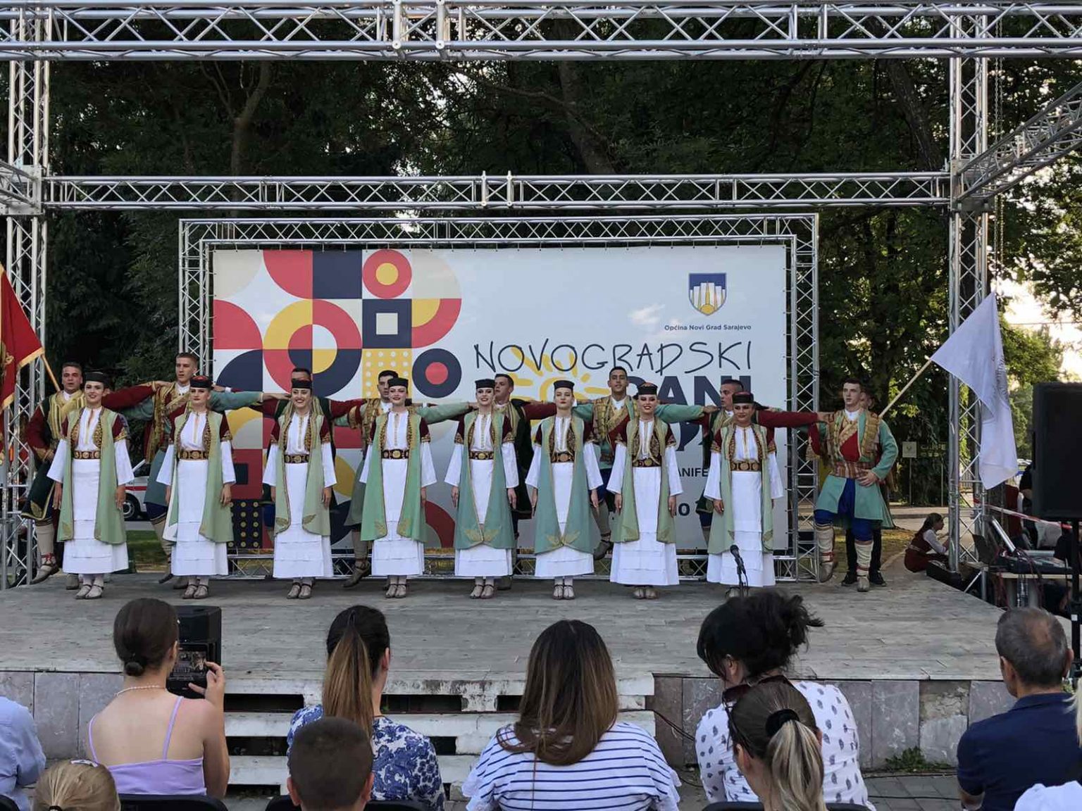 Nastup KUDa ,,Tekstilac″ u Sarajevu ispraćen ovacijama CENTAR ZA KULTURU